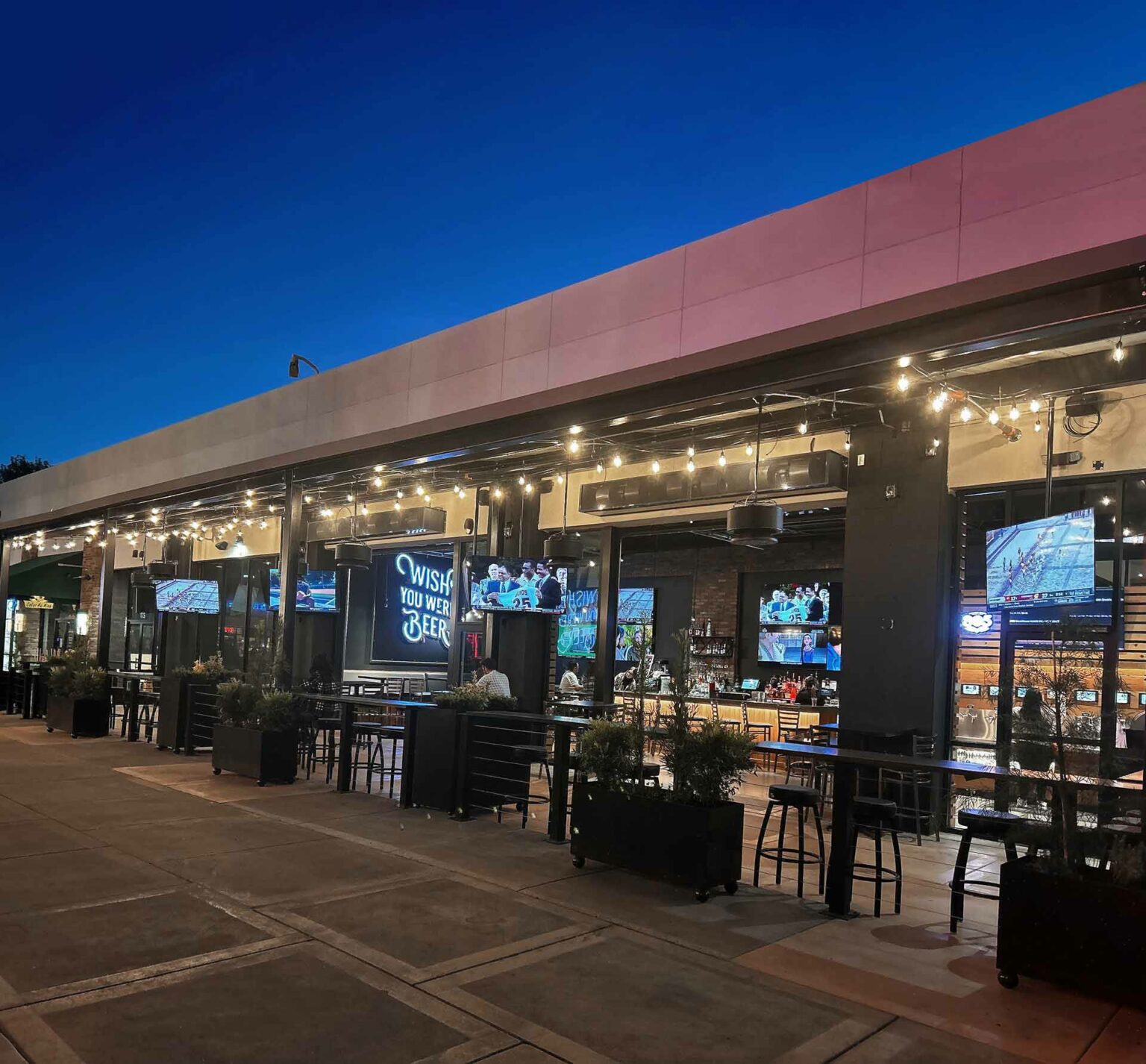 MeNEd’s Coney Island Grill